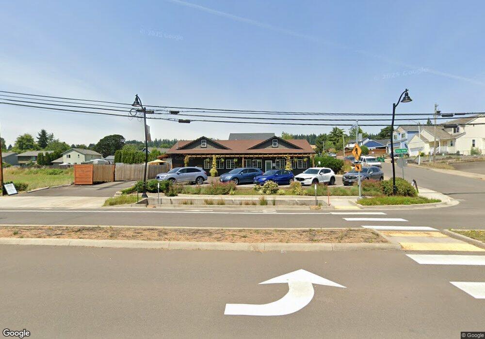 110 Oregon 99w unit 1, Dundee, OR 97115 - photo 1