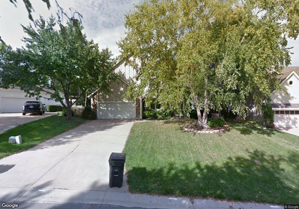 13927 W 76th Cir, Shawnee, KS 66216 - photo 1