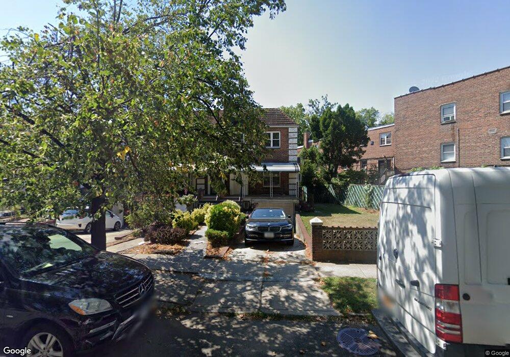 14216 61st Rd, Flushing, NY 11367 - photo 1