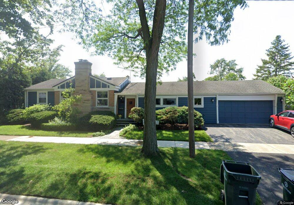 800 Elm St, Glenview, IL 60025 - photo 1