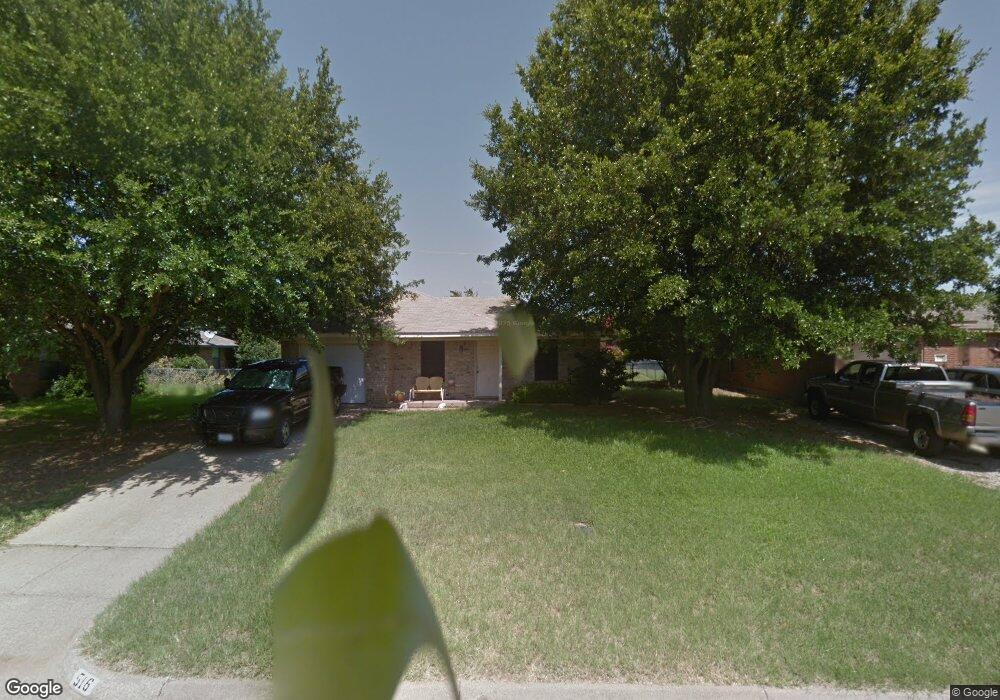 516 Alta Vista St, Joshua, TX 76058 - photo 1
