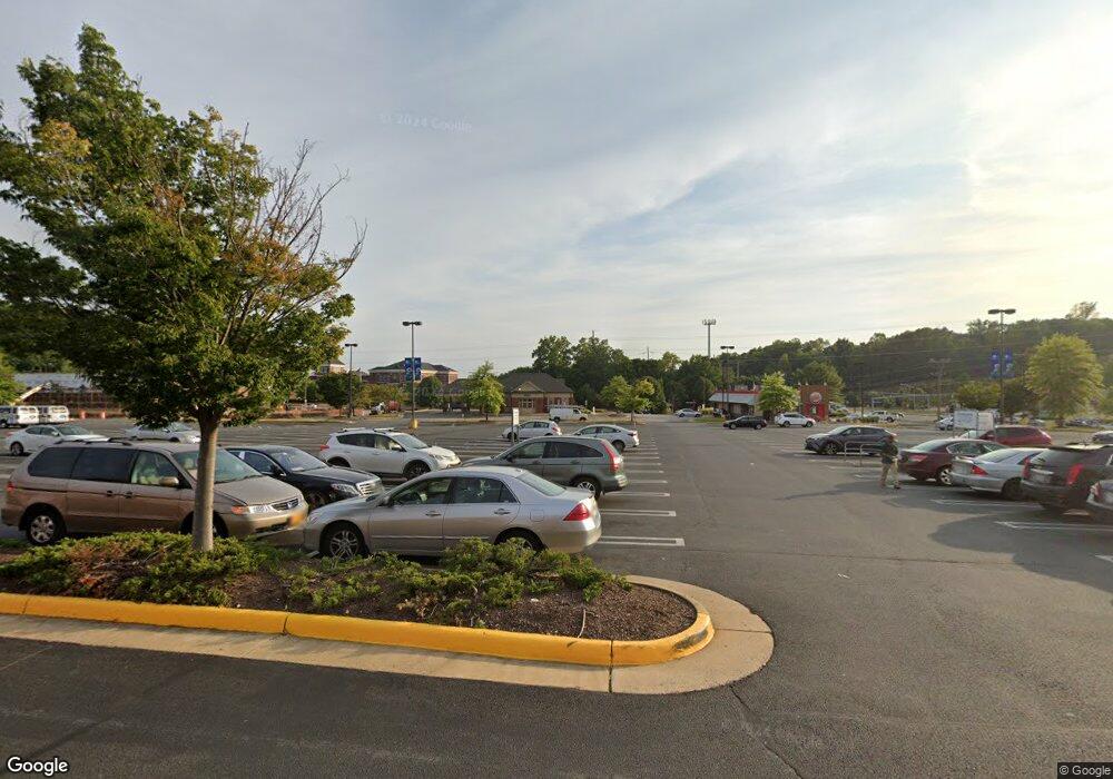 16555 River Ridge Blvd, Woodbridge, VA 22191 - photo 1