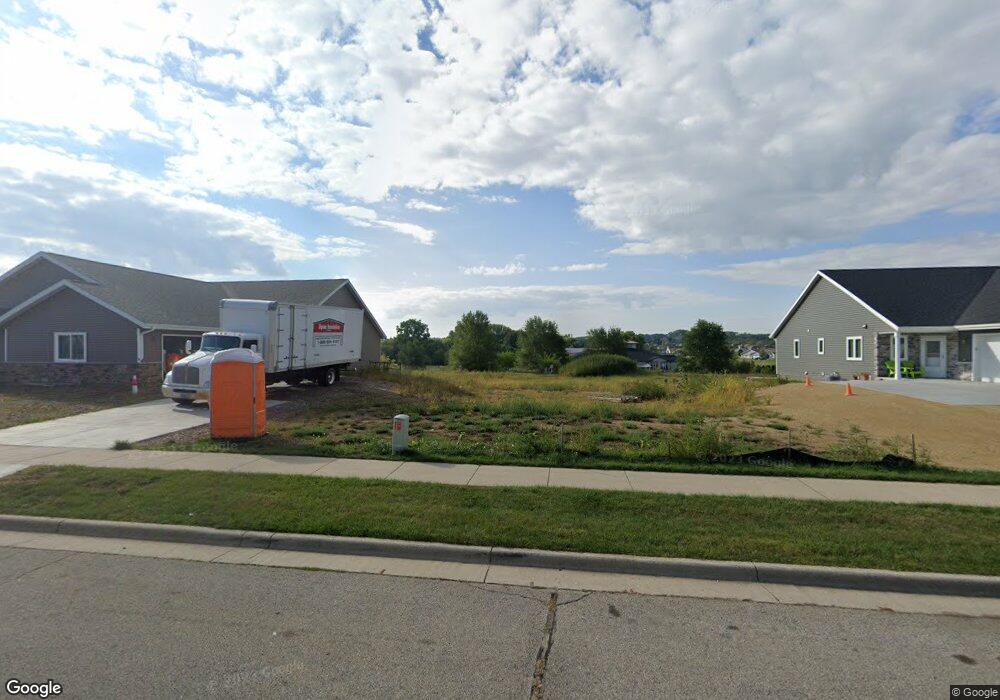 852 Oregon Parks Ave, Oregon, WI 53575 - photo 1