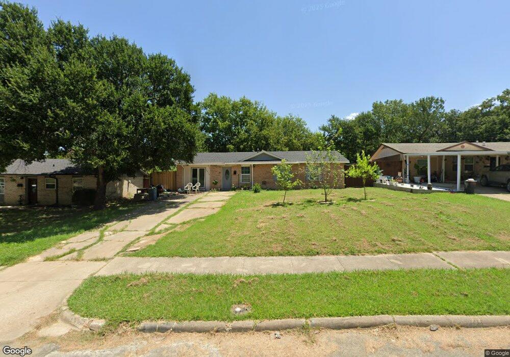 2412 Lindale Ln, Mesquite, TX 75149 - photo 1