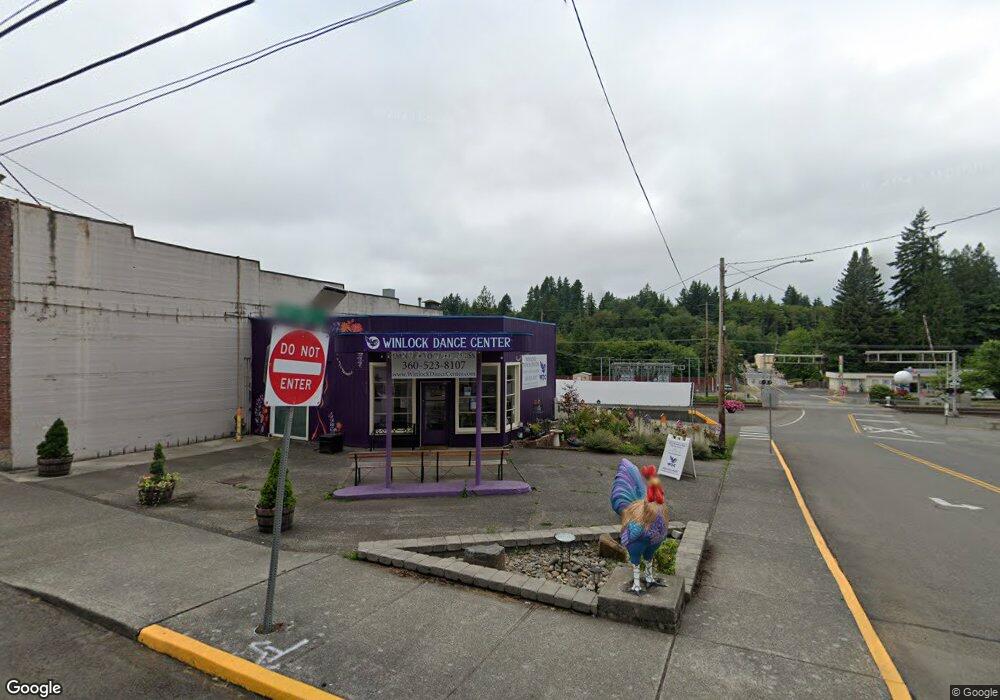 415 NE 1st St, Winlock, WA 98596 - photo 1