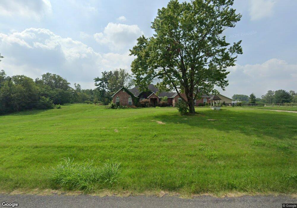 5902 Sugar Loaf Rd, Collinsville, IL 62234 - photo 1