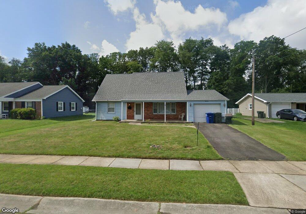 52 Gallaway Ln, Willingboro, NJ 08046 - photo 1