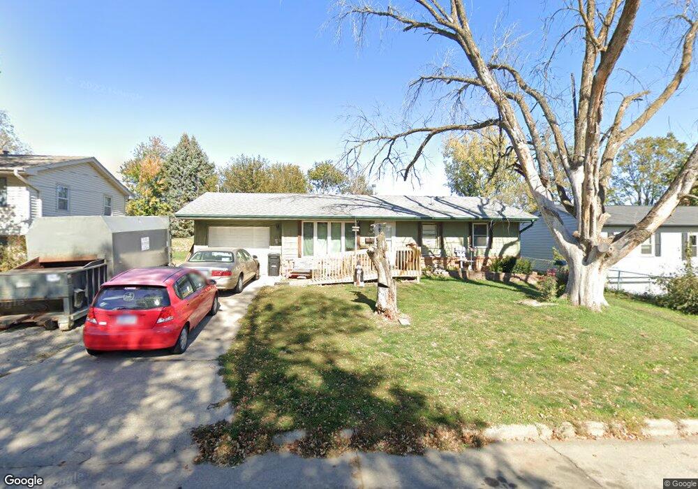 1306 S 6th Ave E, Newton, IA 50208 - photo 1