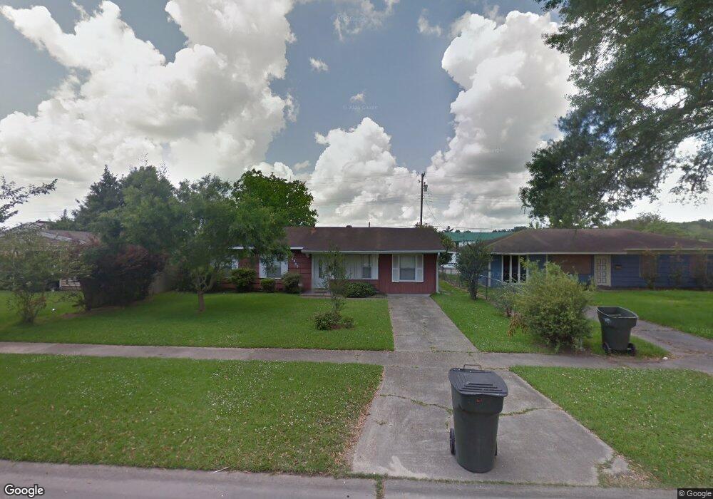 2805 S General Wainwright Dr, Lake Charles, LA 70615 - photo 1