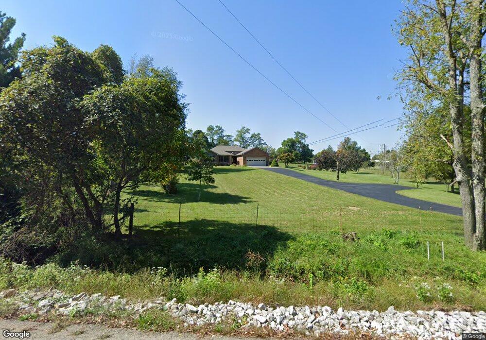 629 Yenowine Ln, Georgetown, IN 47122 - photo 1