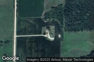 7711 Old Concord Dr, Bunceton, MO 65237