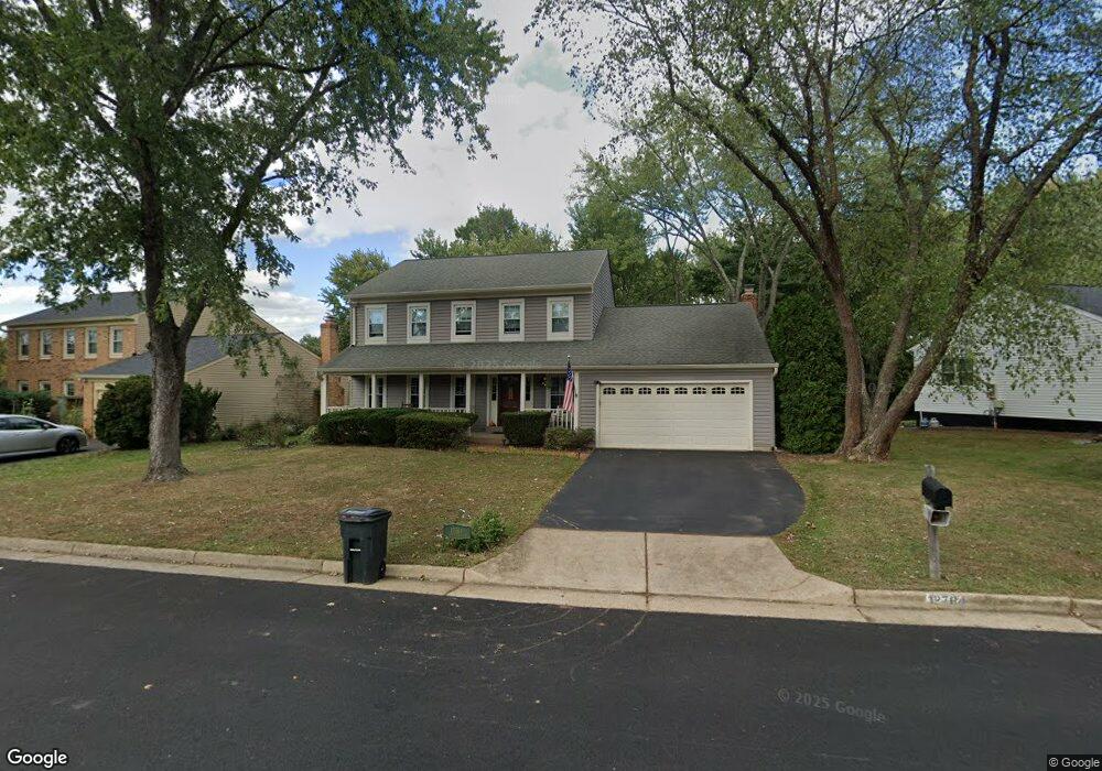 12764 Turberville Ln, Herndon, VA 20171 - photo 1