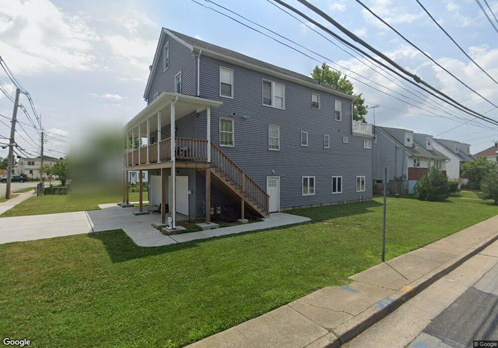 121 Sportsmans Ave unit 1, Freeport, NY 11520 - photo 1