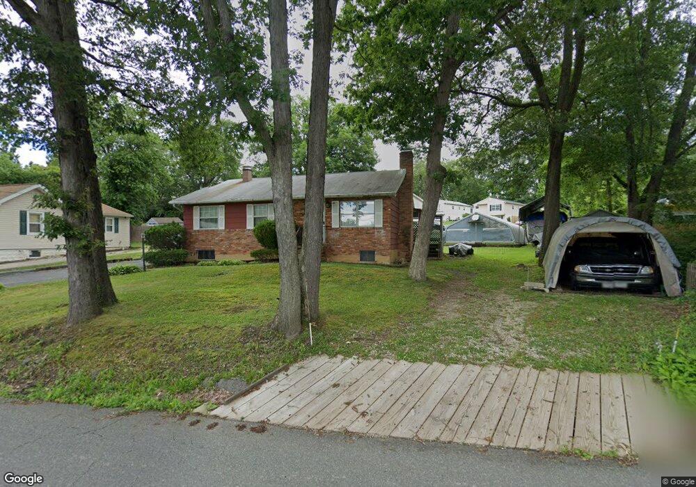 1915 Monumental Rd, Halethorpe, MD 21227 - photo 1