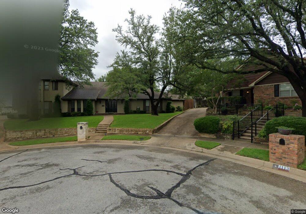 1109 Misty Woods Ct, Bedford, TX 76021 - photo 1