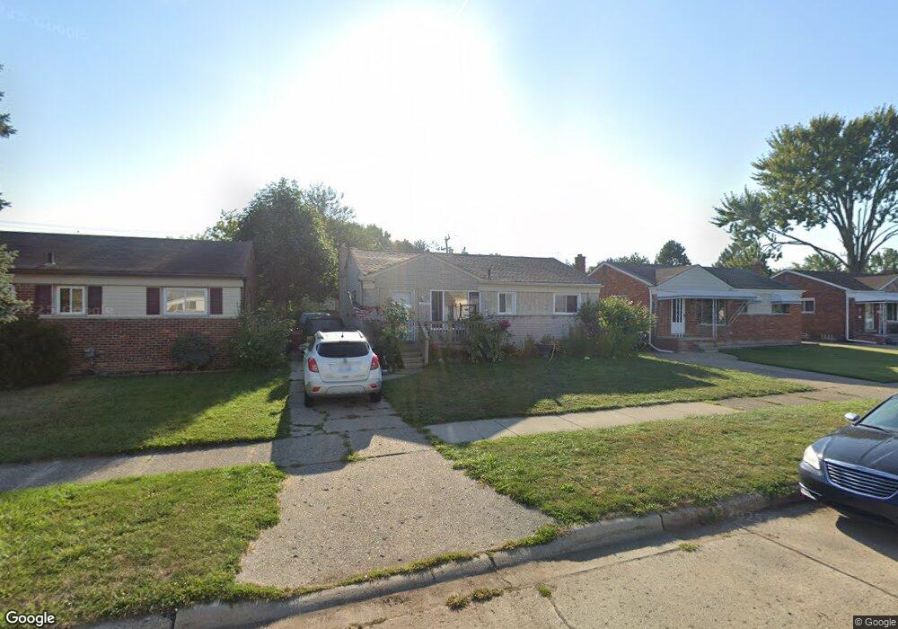 25724 Dale St, Roseville, MI 48066 - photo 1