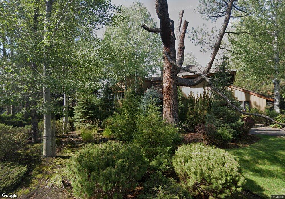 17647 Sisters Ln, Bend, OR 97707 - photo 1