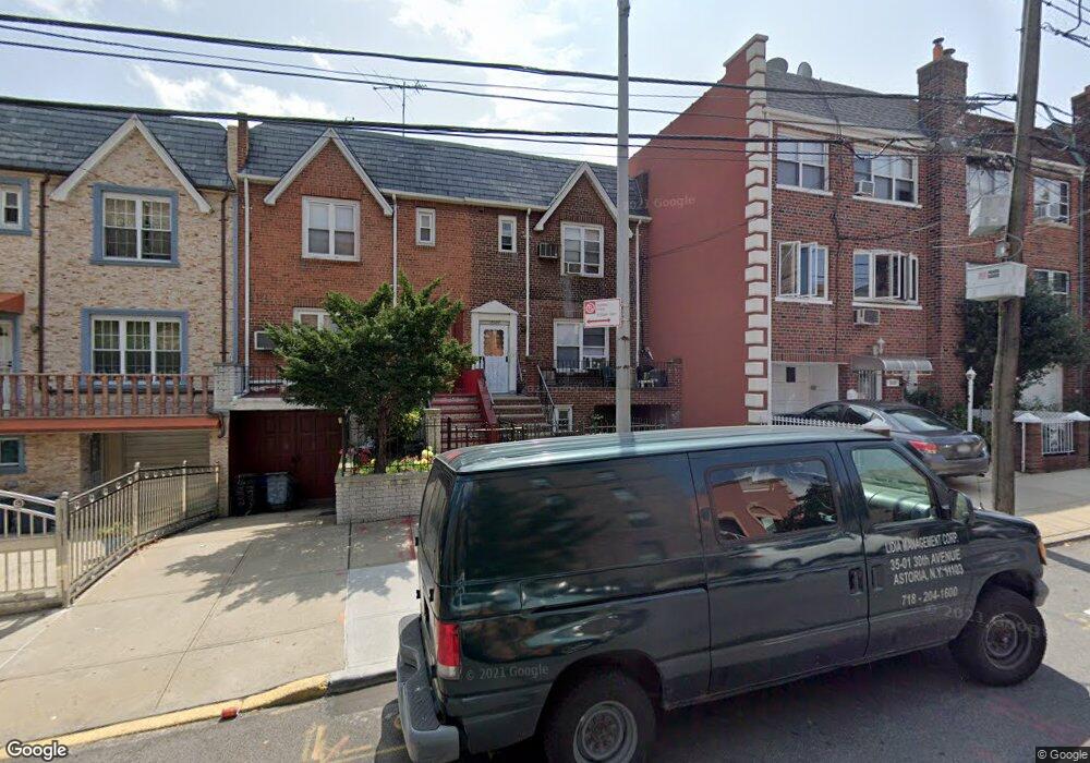 2527 42nd St, Astoria, NY 11103 - photo 1