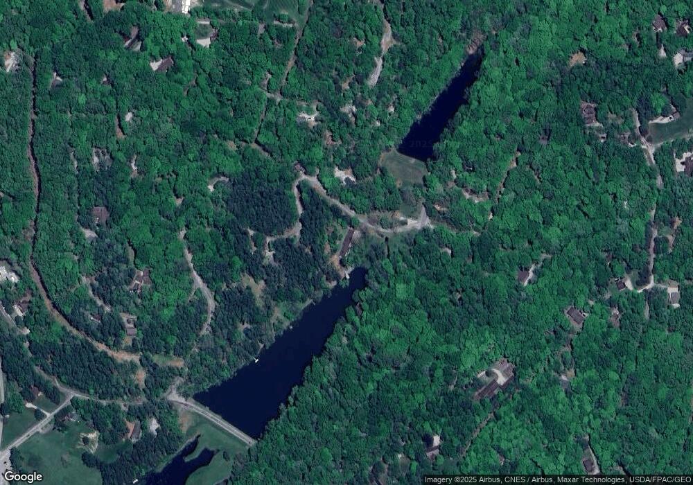 575 Anoka Ln, Hide A Way Hills, OH 43107 - photo 1