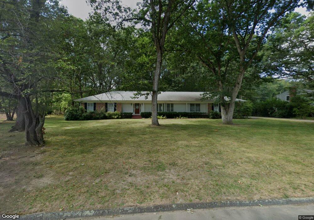 312 Varnum Dr, East Greenwich, RI 02818 - photo 1