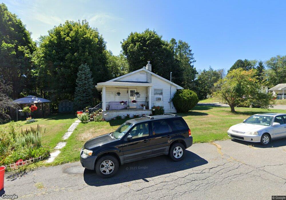 501 Jefferson St, Taylor, PA 18517 - photo 1