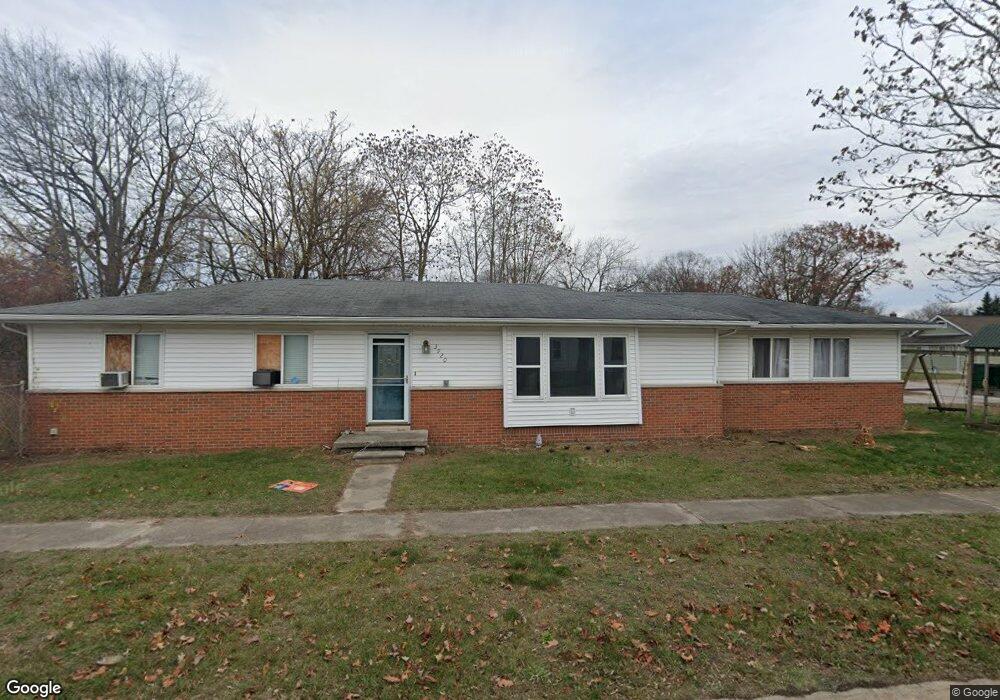 3920 31st St, Port Huron, MI 48060 - photo 1