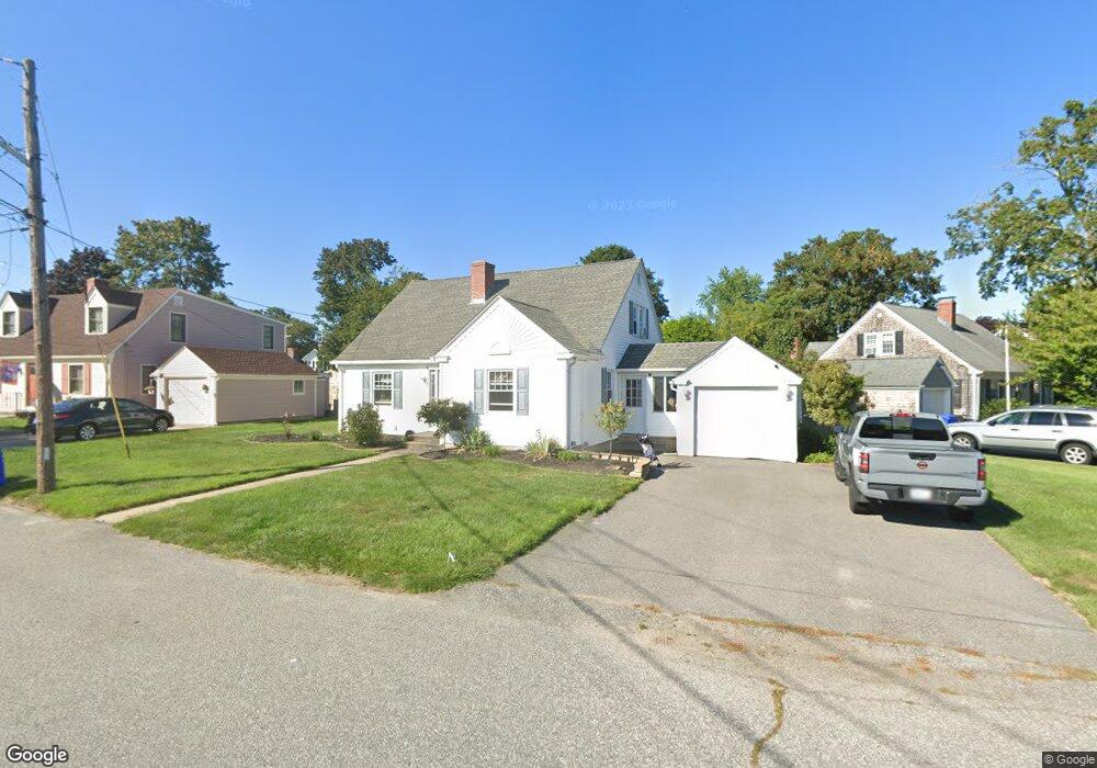 101 Leroy Dr, Riverside, RI 02915 - photo 1