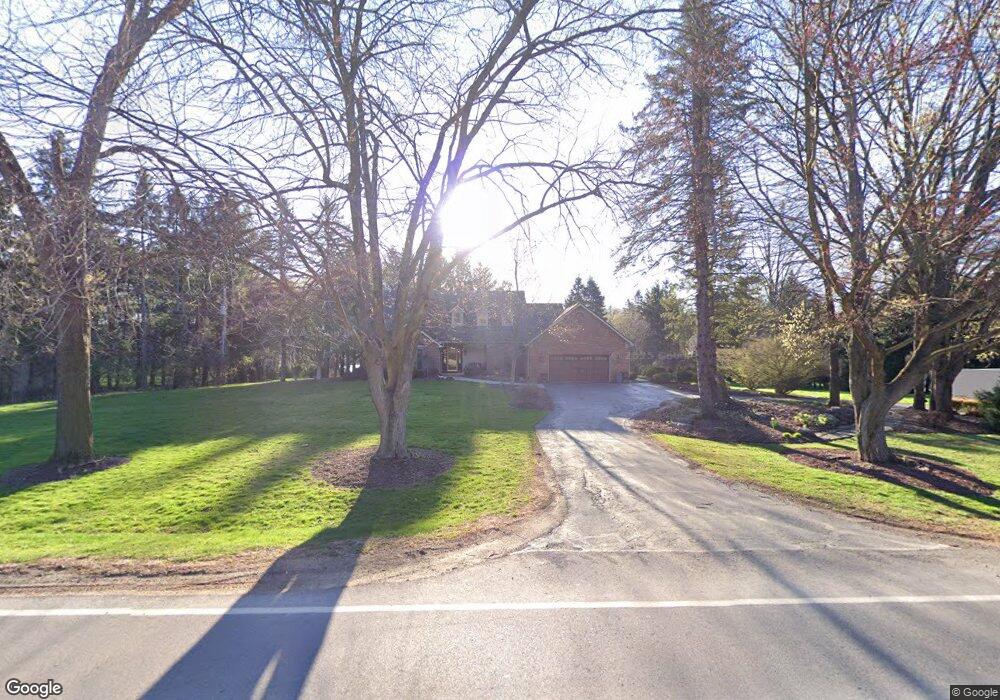 601 S Hacker Rd, Brighton, MI 48114 - photo 1