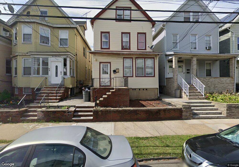 331 Washington Ave, Elizabeth, NJ 07202 - photo 1