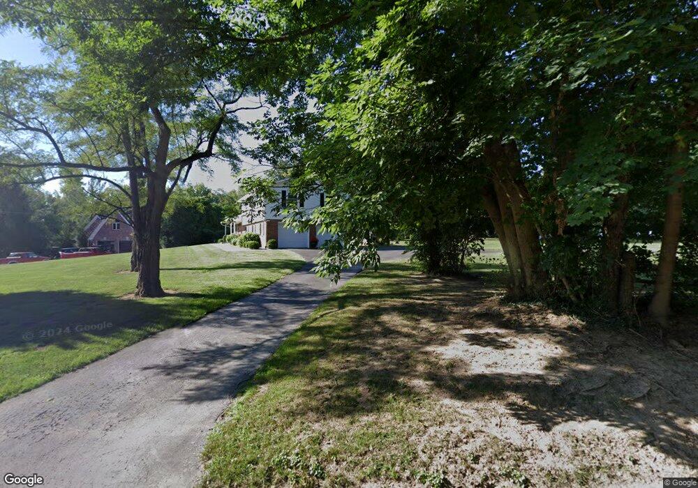 295 W Hunt Rd, Rushville, IN 46173 - photo 1