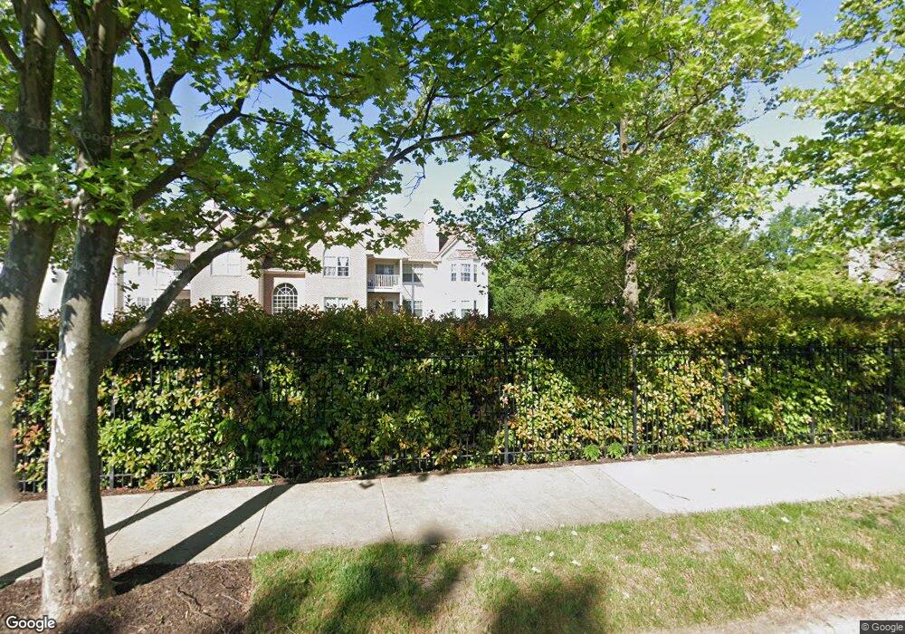 9708 Lake Pointe Ct unit 101, Upper Marlboro, MD 20774 - photo 1