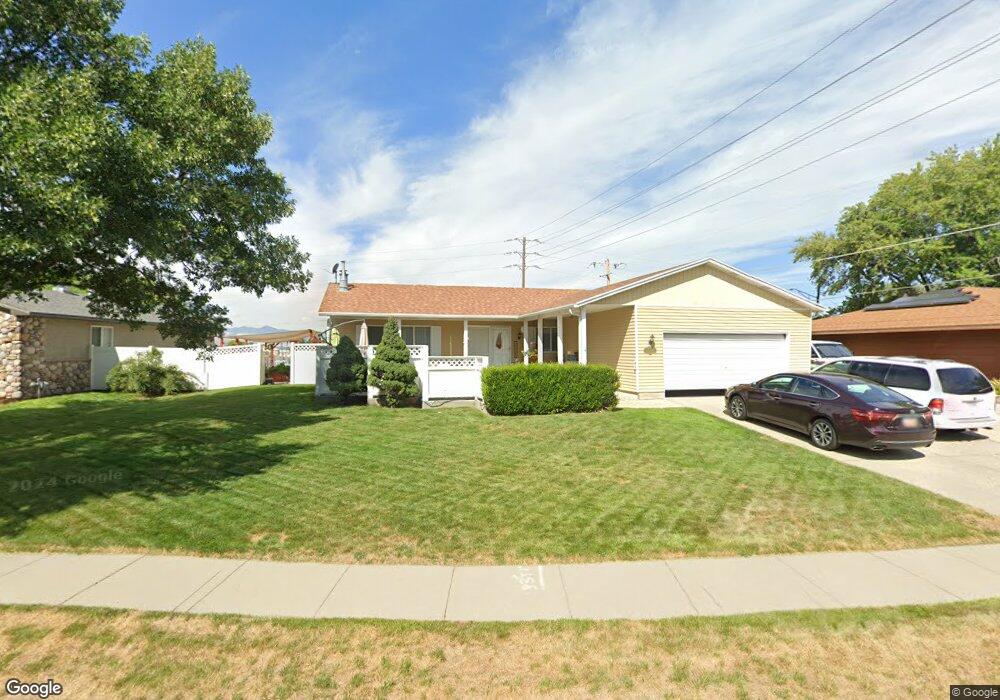 8206 S 1330 E, Sandy, UT 84093 - photo 1