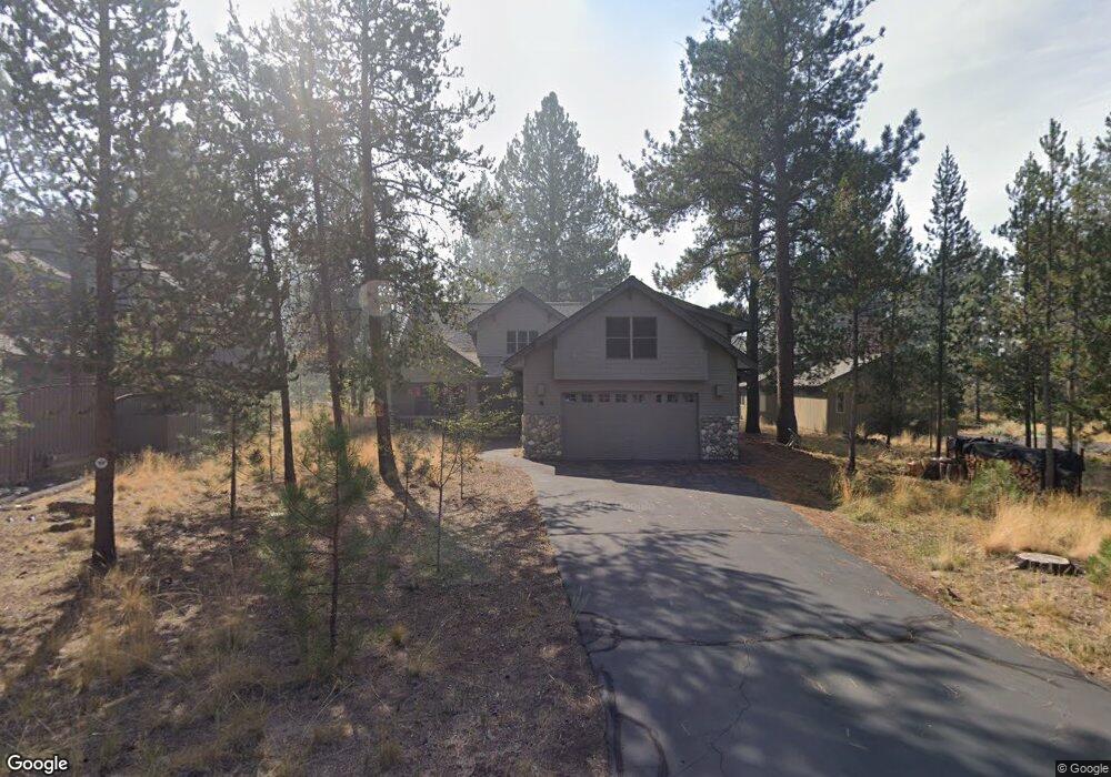 17581 Hummingbird Ln, Bend, OR 97707 - photo 1