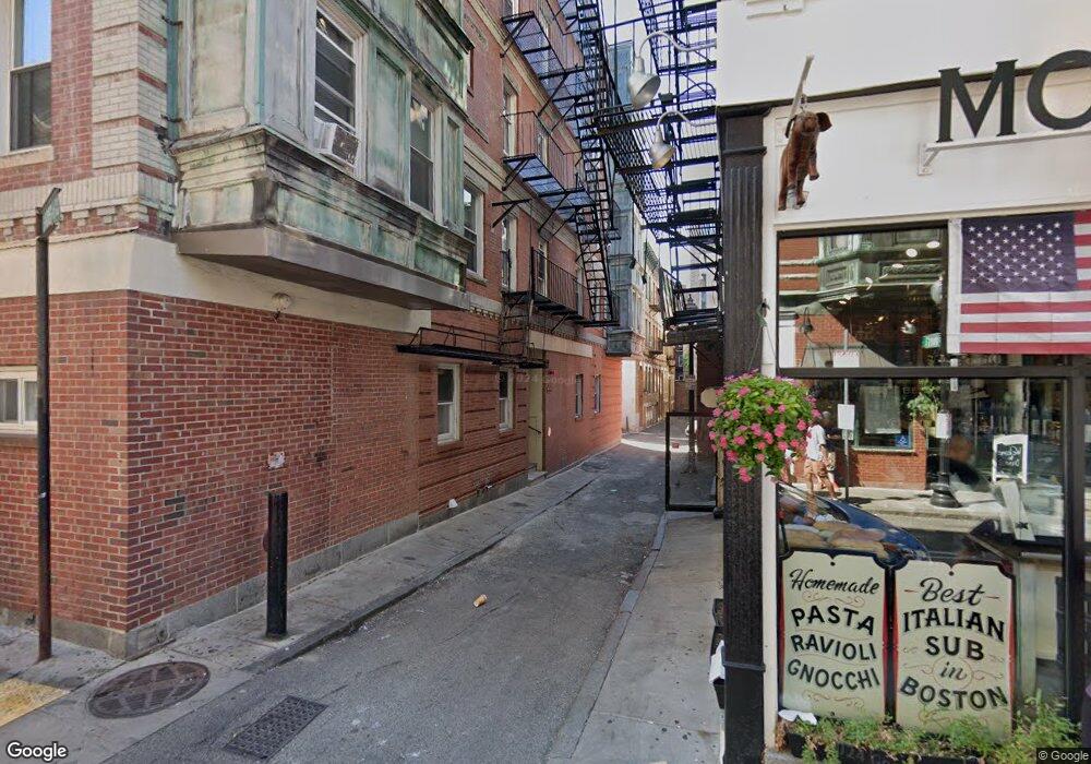 9 Noyes Place unit FL2-ID793, Boston, MA 02113 - photo 1