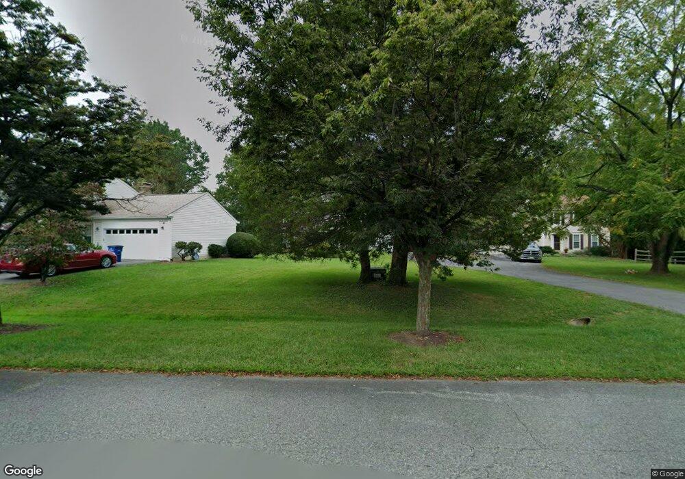 17409 Buehler Rd, Olney, MD 20832 - photo 1