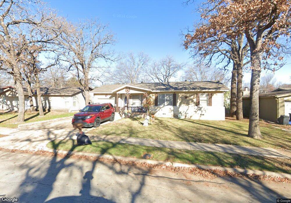 744 W Redbud Dr, Hurst, TX 76053 - photo 1