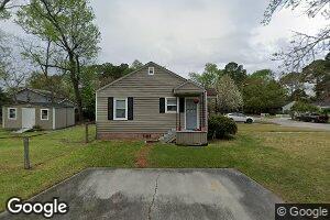 219 E 58th St, Savannah, GA 31405