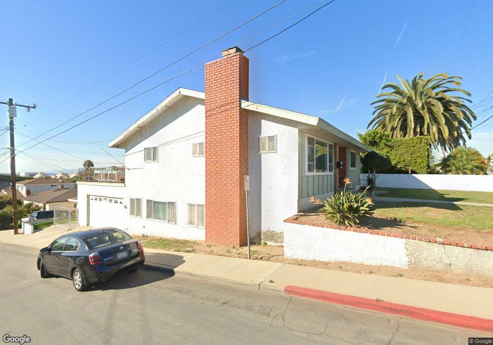 733 Hillcrest St, El Segundo, CA 90245 - photo 1