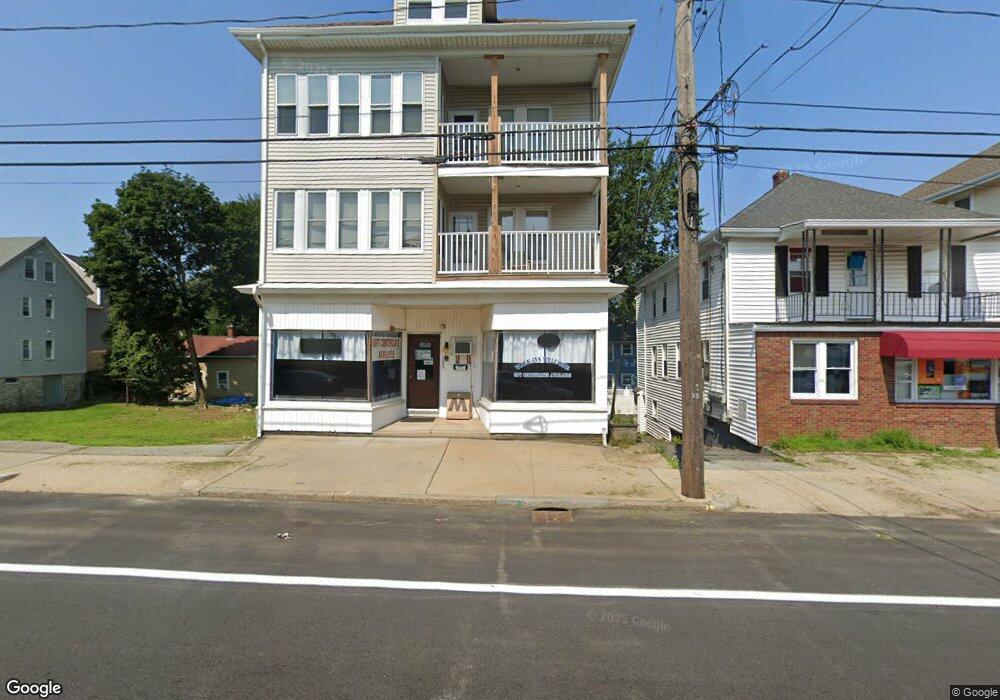 1095 Park Ave, Woonsocket, RI 02895 - photo 1