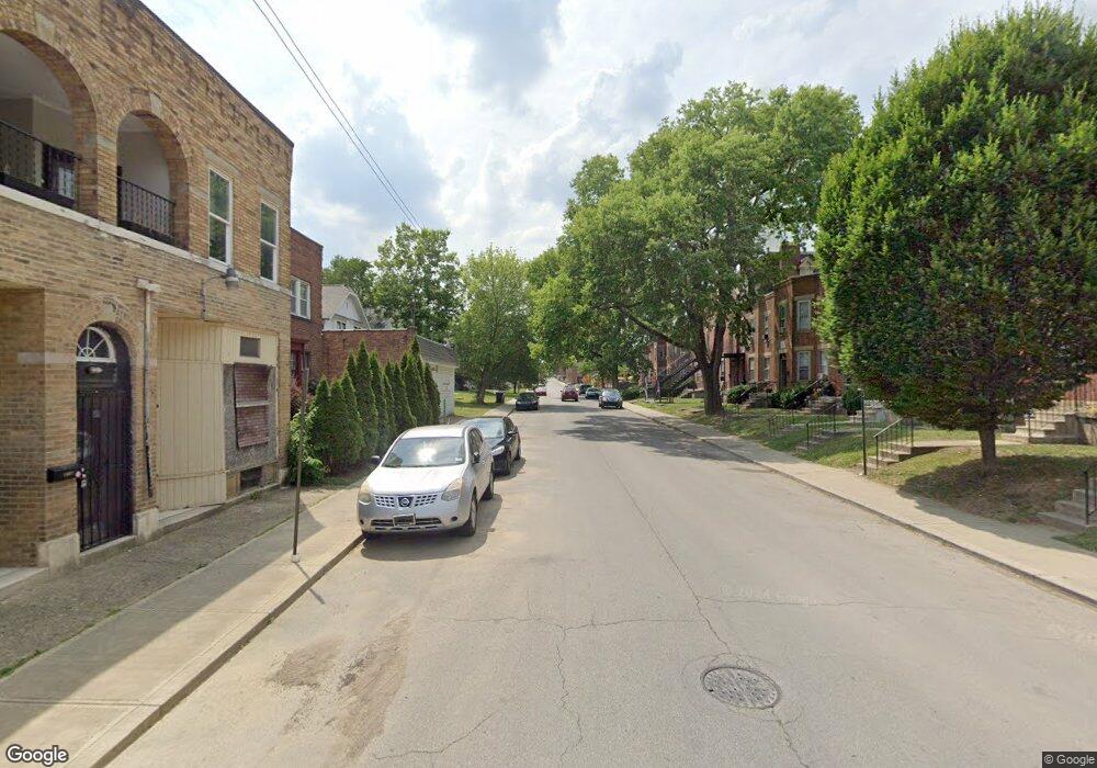 1689 Oak St unit TWIN, Columbus, OH 43205 - photo 1