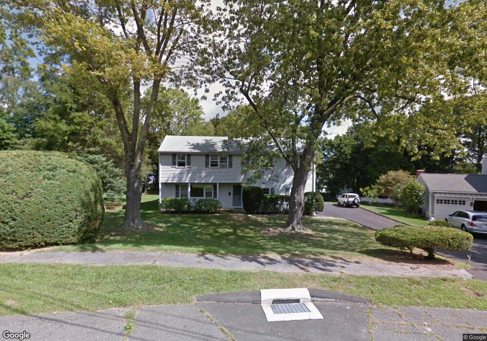 120 Field Crest Rd, New Canaan, CT 06840 - photo 1