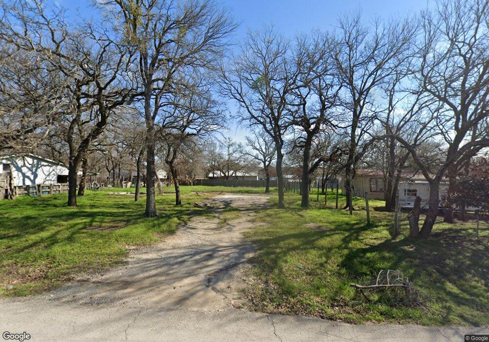 331 Lake Country Dr, Granbury, TX 76049 - photo 1
