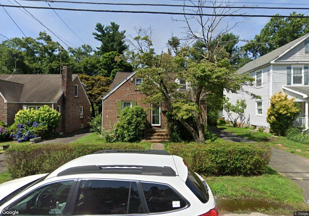 13 Melrose Ave, Norwalk, CT 06855 - photo 1