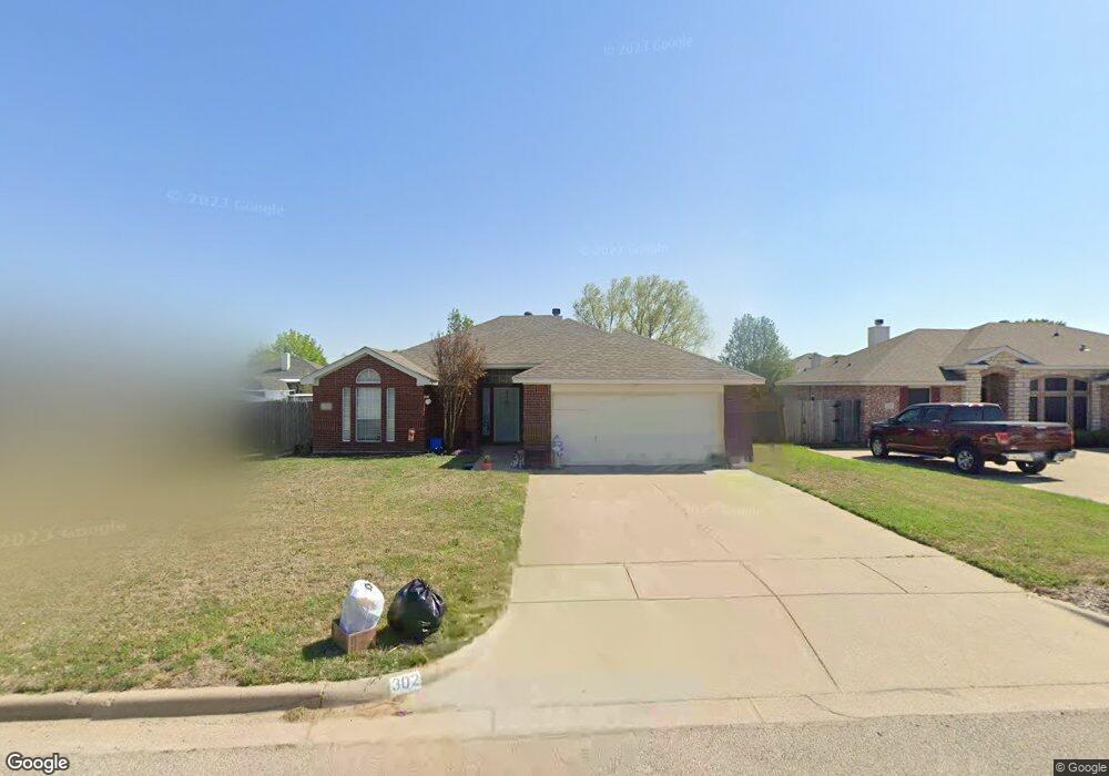 302 Willow Creek Dr, Weatherford, TX 76085 - photo 1