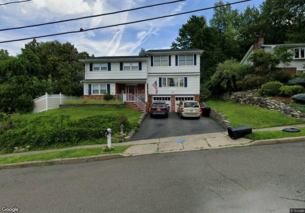 27 Lorrie Ln, Wanaque, NJ 07465 - photo 1