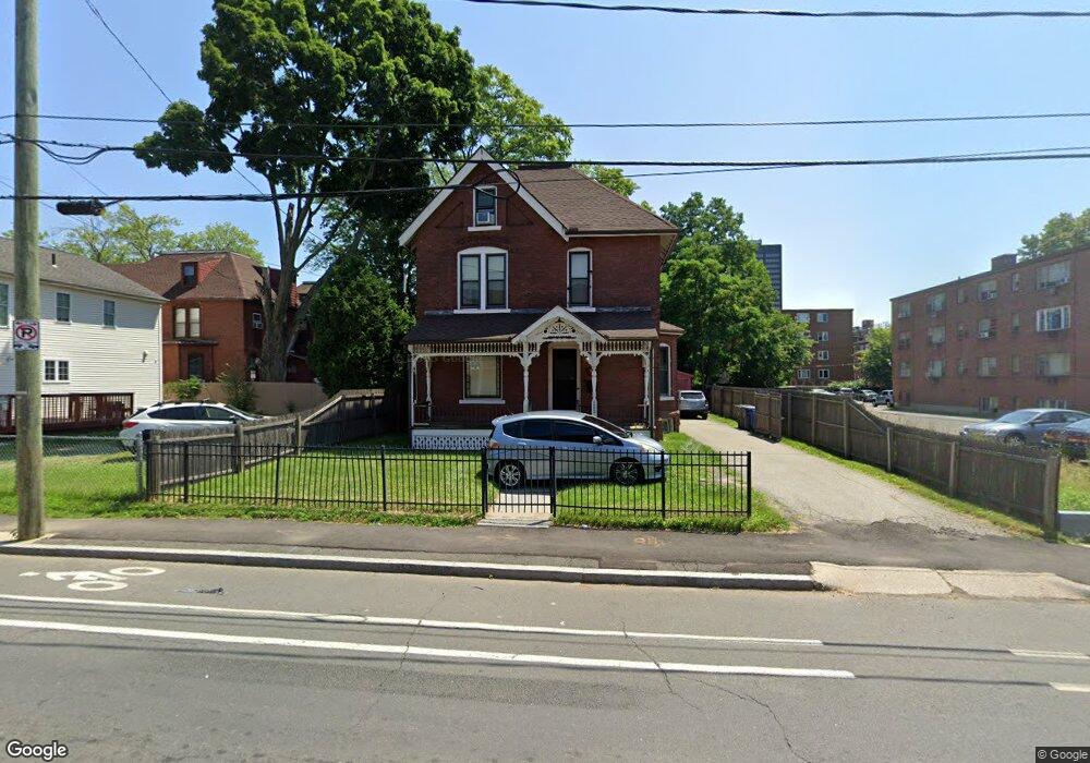 202 Sigourney St, Hartford, CT 06105 - photo 1