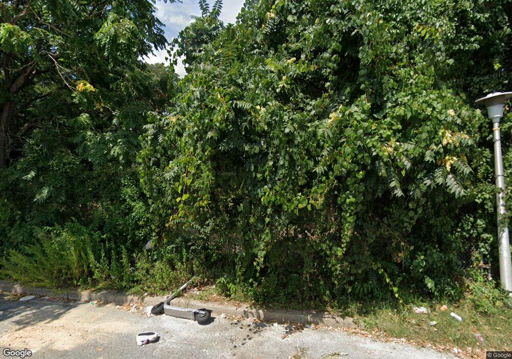 2560 Lauretta Ave, Baltimore, MD 21223 - photo 1