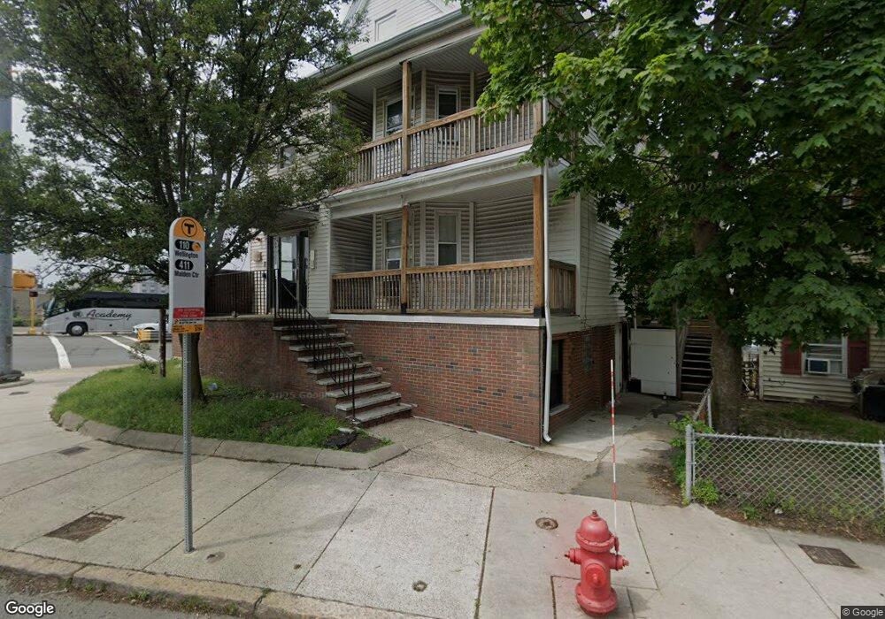 502 Beach St unit 4, Revere, MA 02151 - photo 1