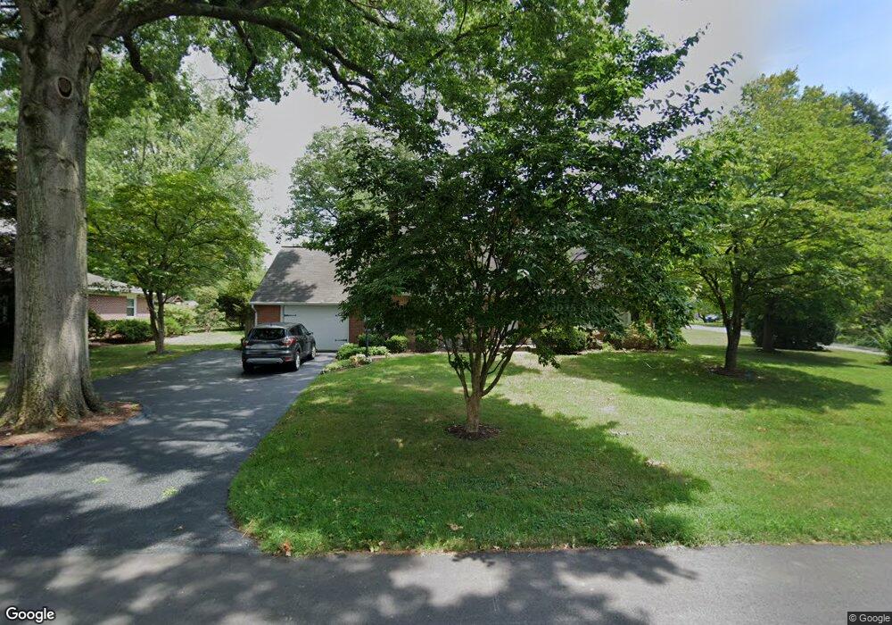 83 Landis Dr, Lancaster, PA 17602 - photo 1