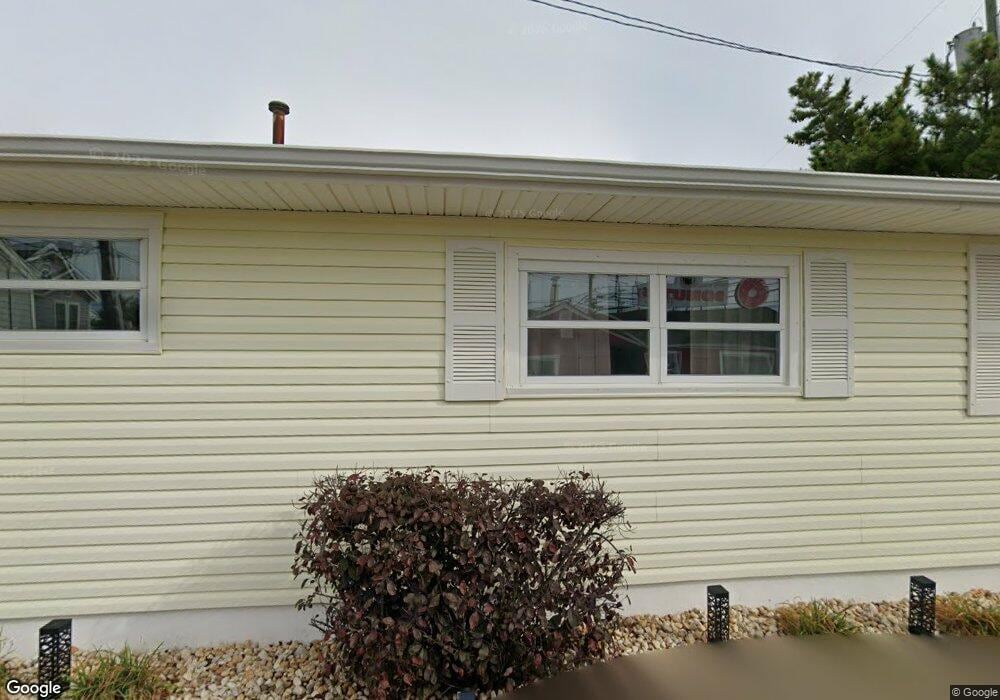 102 W Bayberry Way, Lavallette, NJ 08735 - photo 1